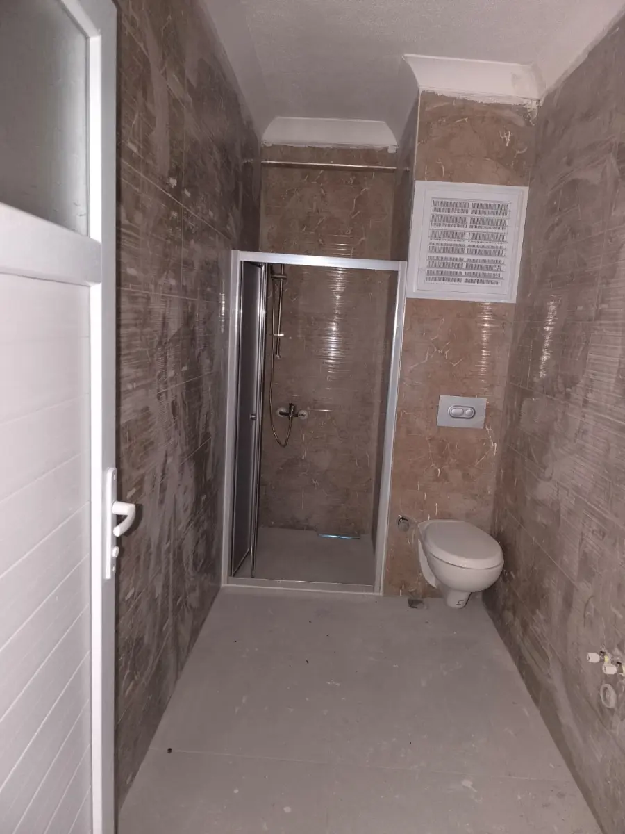 ACİL SATILIK FIRSAT DAİRE  TURGUTLU / MUSTAFA KEMAL MAHALLESİ - Fotoğraf 8