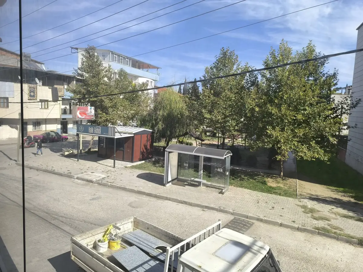 480 M² BATARLI DÜKKAN MANİSA – TURGUTLU / KURTULUŞ MAHALLESİ - Fotoğraf 1