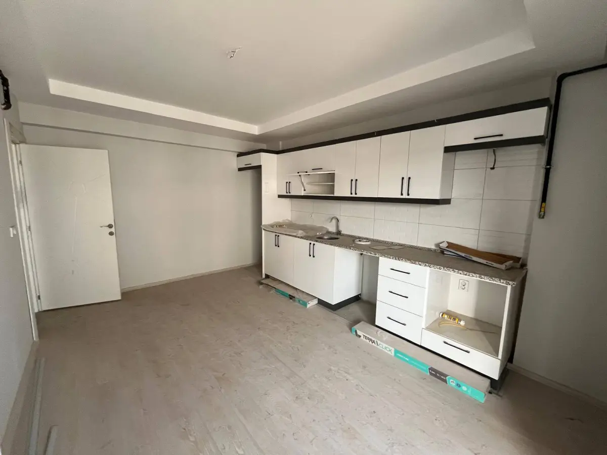 SATILIK SIFIR DAİRE TURGUTLU EGE UMUT HASTANESİ CİVARI - Fotoğraf 7