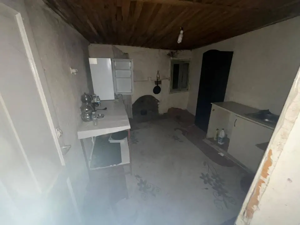 ACİL SATILIK KÖY EVİ   TURGUTLU KABAÇINAR KÖYÜ - Fotoğraf 6