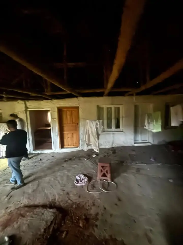 ACİL SATILIK KÖY EVİ   TURGUTLU KABAÇINAR KÖYÜ - Fotoğraf 7