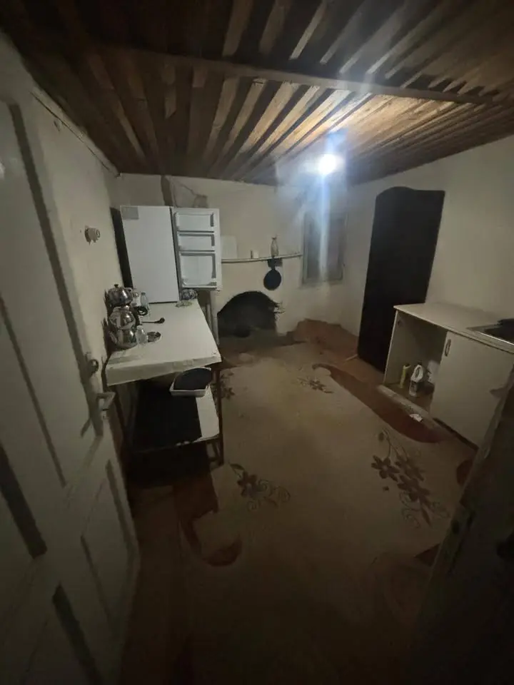 ACİL SATILIK KÖY EVİ   TURGUTLU KABAÇINAR KÖYÜ - Fotoğraf 9